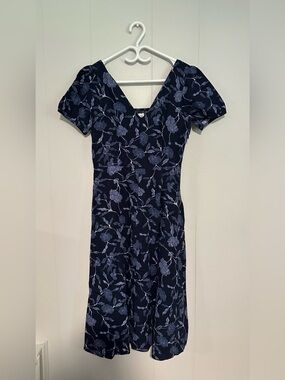 GAP Navy Floral V-Neck Puff Sleeve Midi Dress